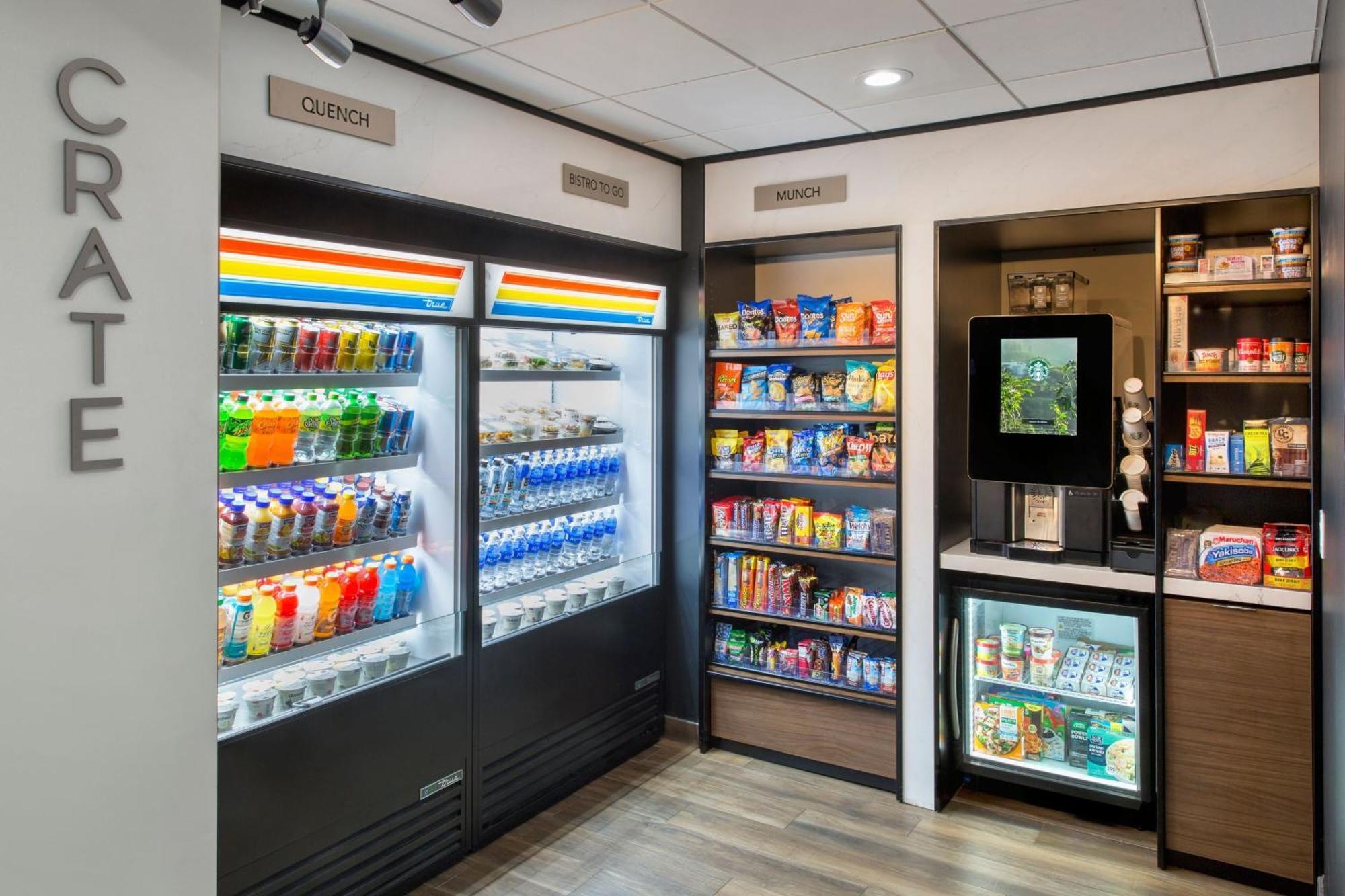 Отель Courtyard By Marriott New Haven Orange Экстерьер фото