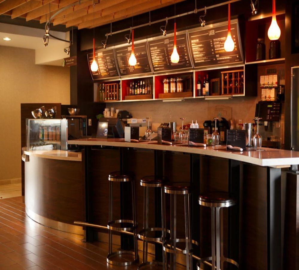 Отель Courtyard By Marriott New Haven Orange Экстерьер фото